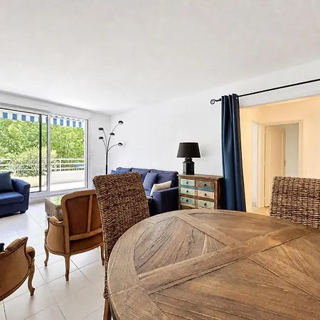 Beau 3 Pieces, Terrasse, Quartier Golf * La Grande Motte